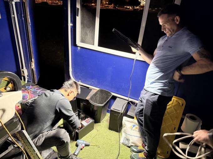 에 대한 최신 회사 뉴스 엑스포 문은 닫혔지만, 우리는 끝나지 않았다: 주차장 구조 작전  1